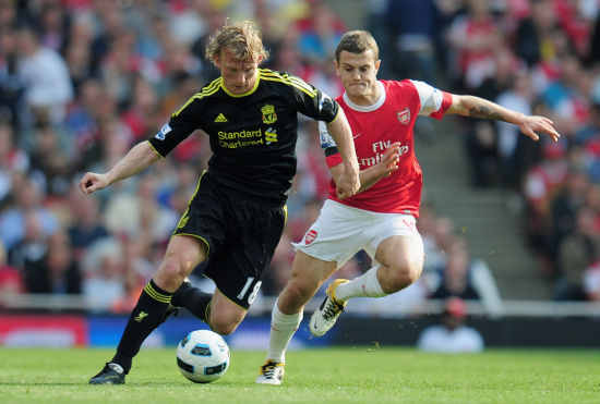 邵佳一会把青岛西海岸的这套5-4-1阵型自由切换...