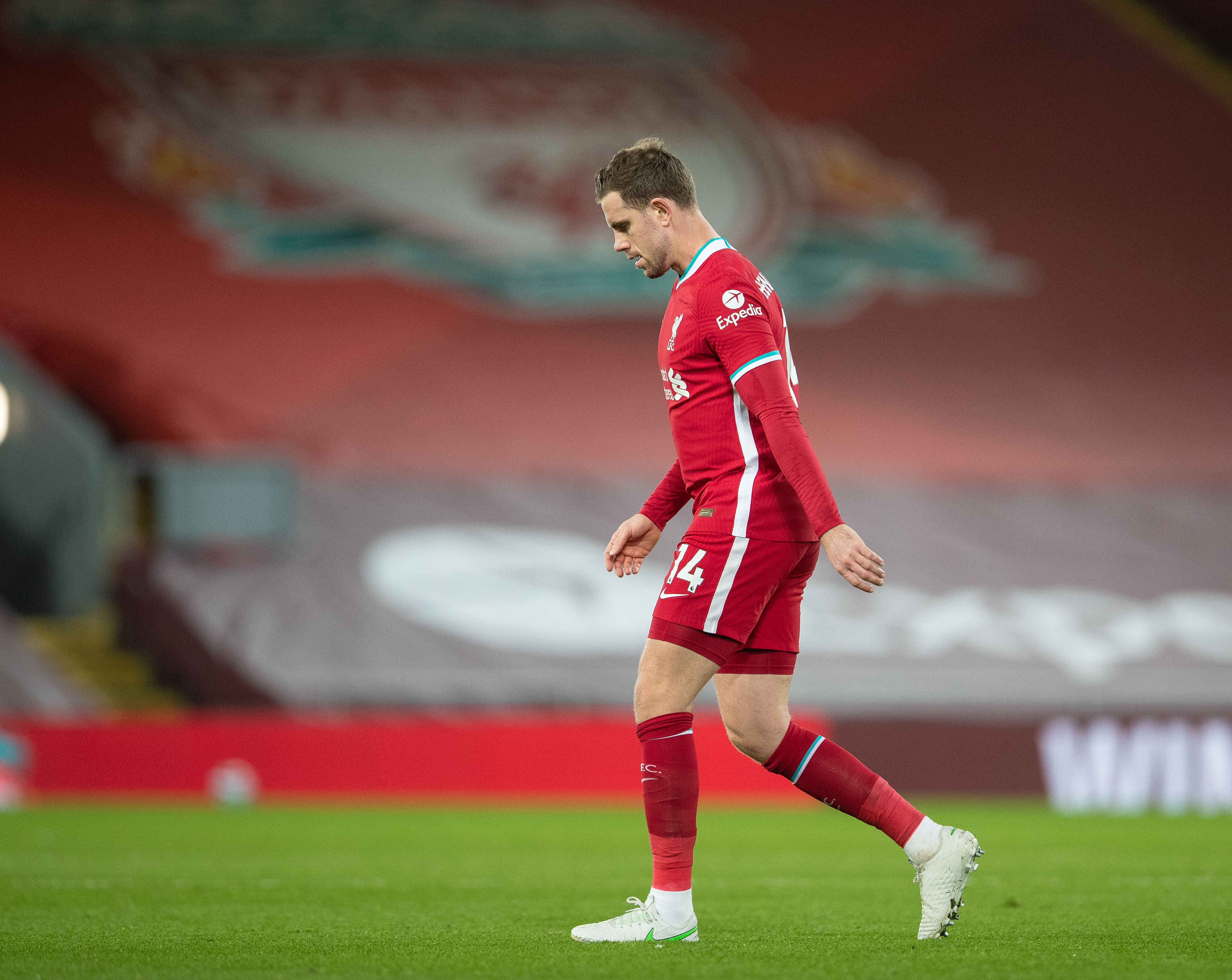 雄鹿vs篮网前瞻：托马斯继续缺席，字母哥能否率队结束7连败？