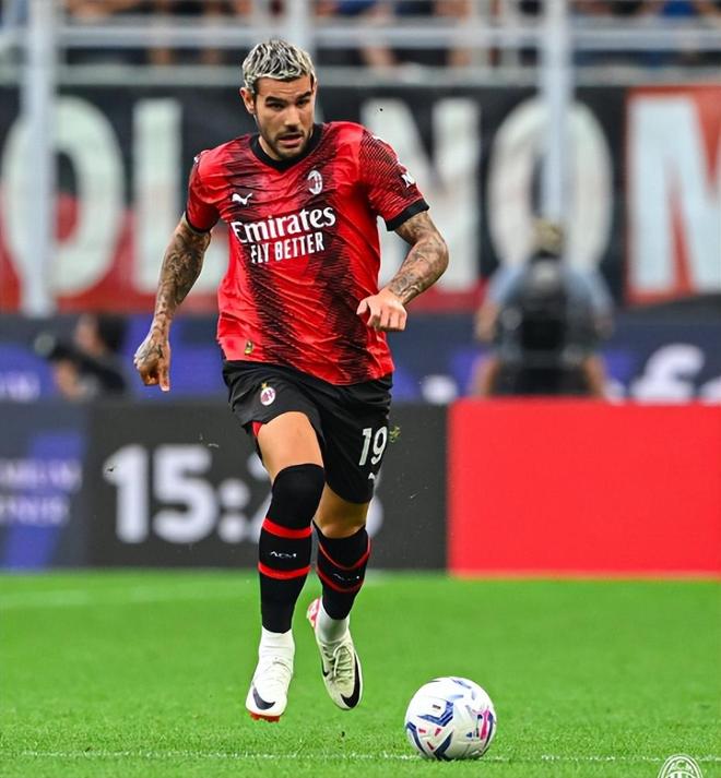 半场战报：纽卡斯尔联1-0毕尔巴鄂竞技，丹-伯恩破门