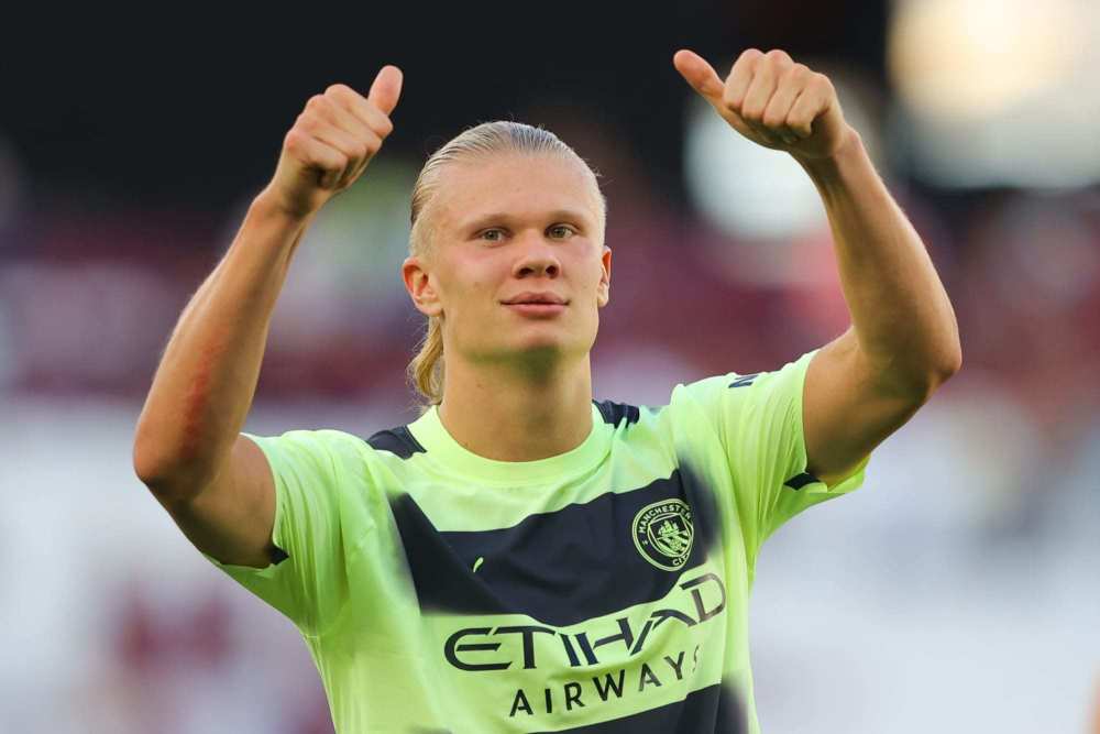 西媒：拉菲尼亚成巴萨非卖品，本赛季欲率队夺欧冠+世界杯