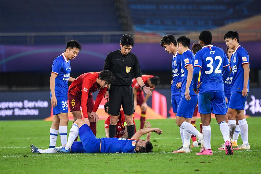 绿茵传承，足球主题文化展“十五运”站在广东美术馆开幕