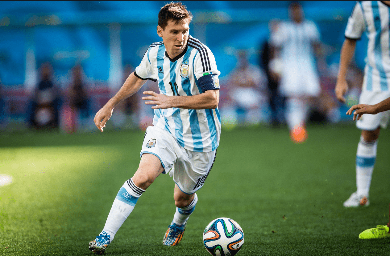 不是，美国现在十几岁的女孩子都能这么投篮了吗