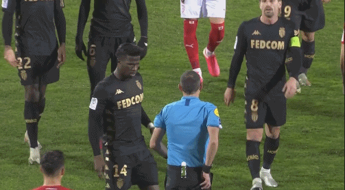 图片报：施洛特贝克对科瓦奇的比赛风格不满意